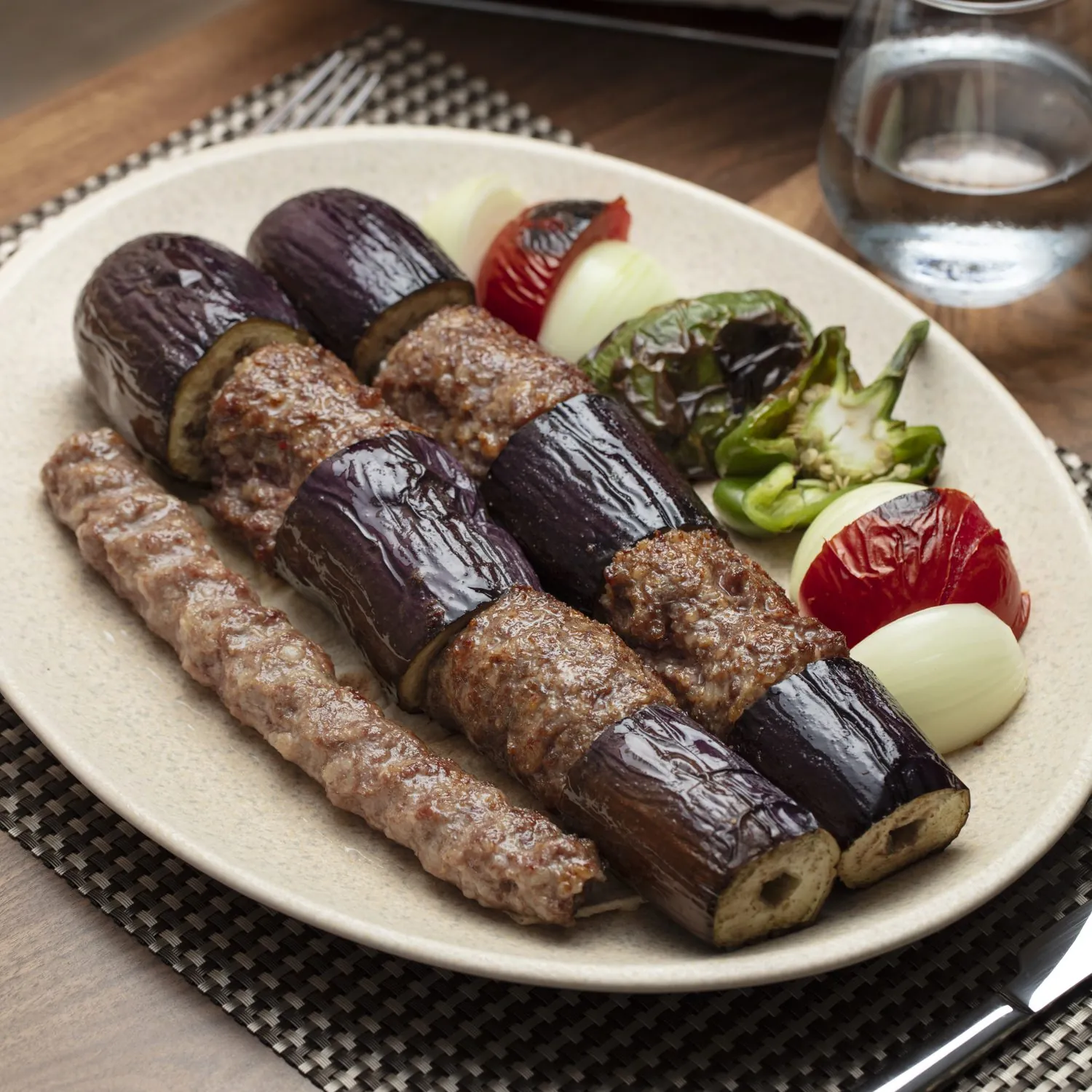كباب الباذنجان (حصة ونصف)